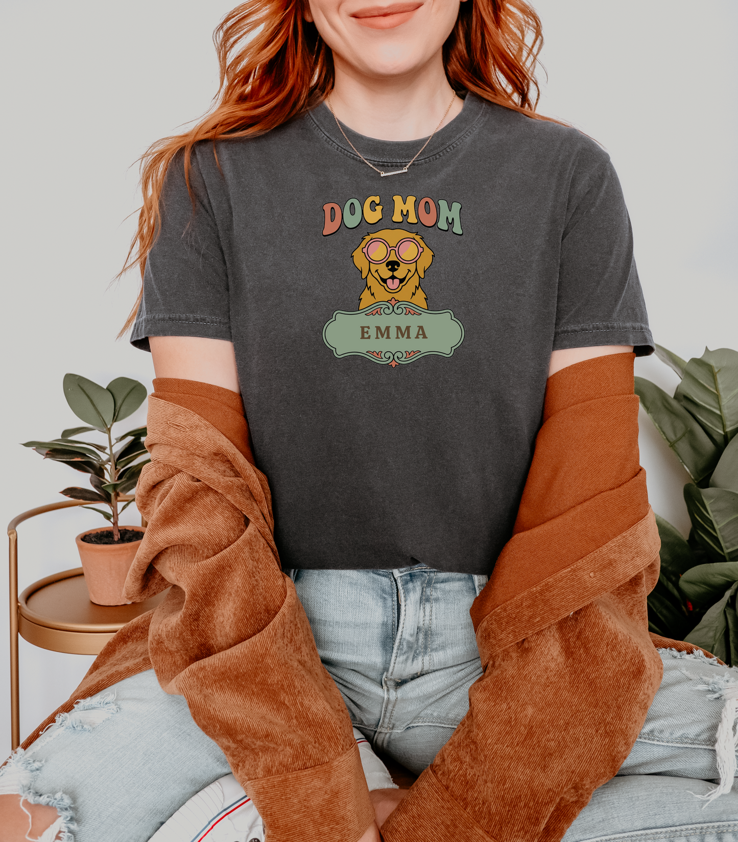 Personalized Fun Retro Dog Mom Shirt | Rootspaws